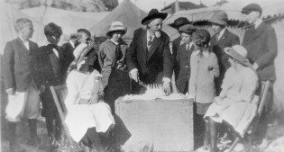 Buffalo Bill with children and birthday cake. MS304
