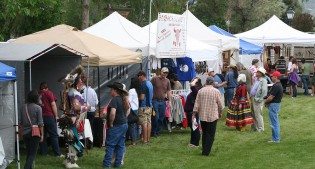Opportunities for Native American vendors available at Plains Indian Museum Powwow