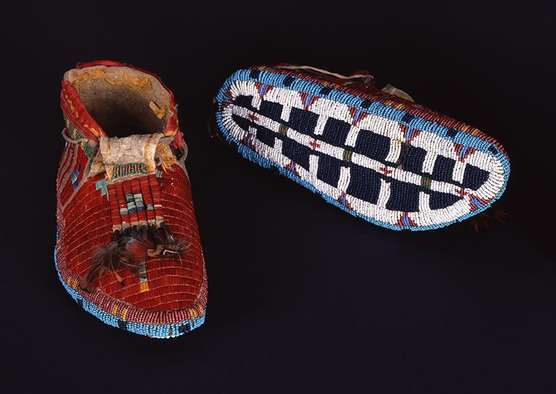 A Treasure from Our West: g 085: Comanche moccasins. NA.202.1183