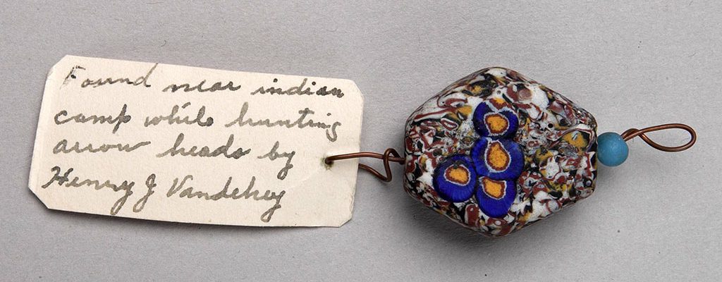 Crow amulet, 1875 – 1899. The Paul Dyck Plains Indian Buffalo Culture Collection, acquired through the generosity of the Dyck family and additional gifts of the Nielson Family and the Estate of Margaret S. Coe. NA.502.349