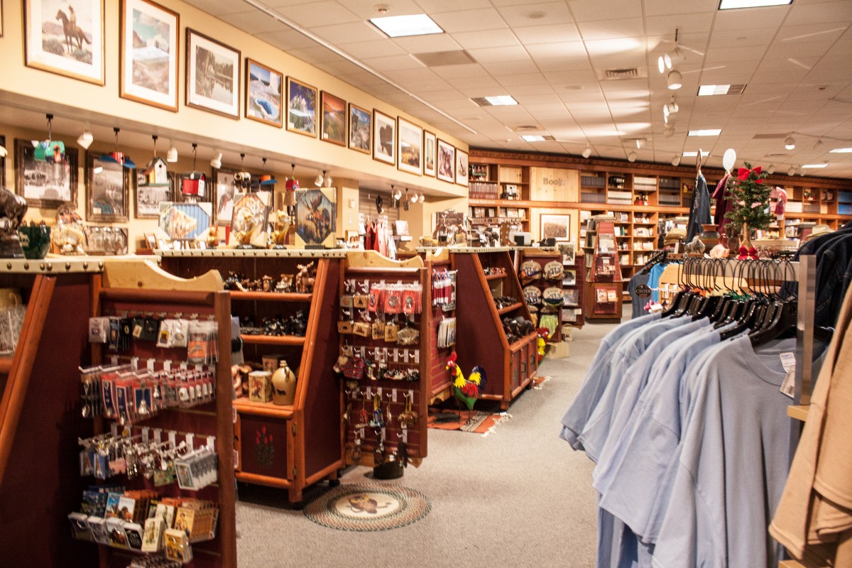 Buffalo Bill Center Of The West Gift Shop Shop Poin