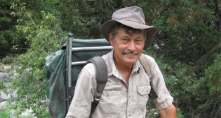 John Mionczynski discusses interesting plants of the ancient people of the Yellowstone on Jun 6, 2019.