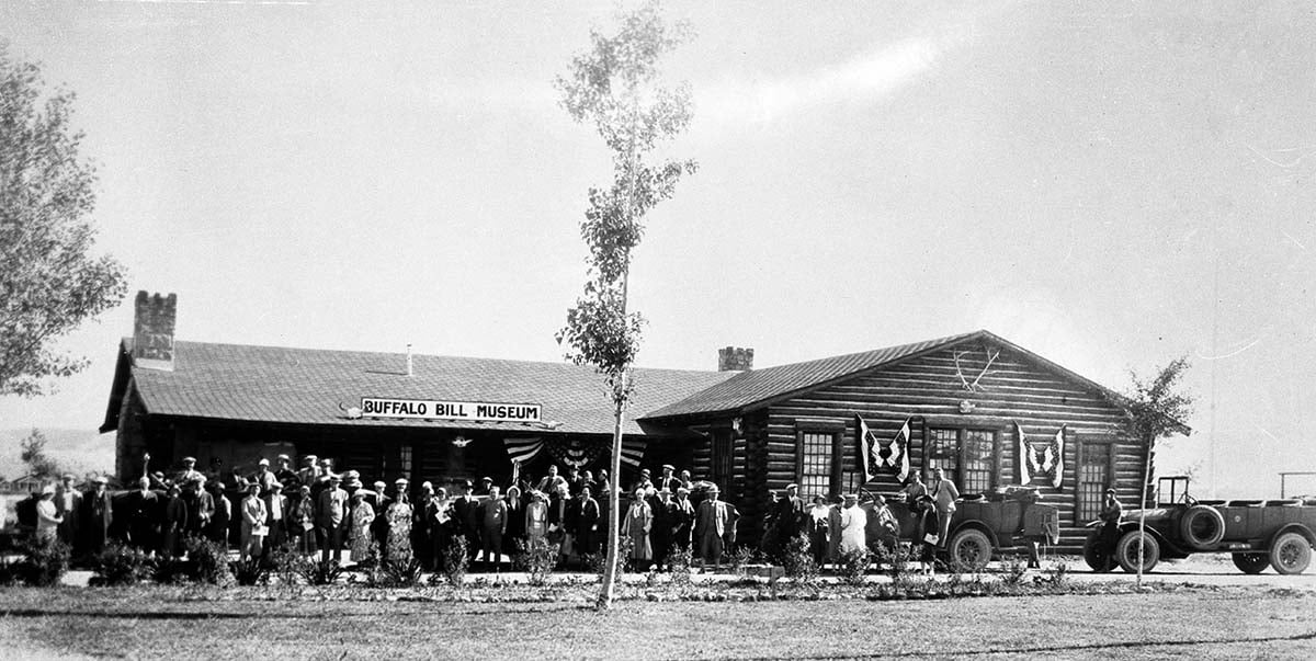 Fig. 2: Dedication of the new Buffalo Bill Museum, Cody, Wyoming, July 4, 1927. F.J. Hiscock photo. MS 228 Buffalo Bill Museum Photographs Collection, McCracken Research Library. PN.228.111