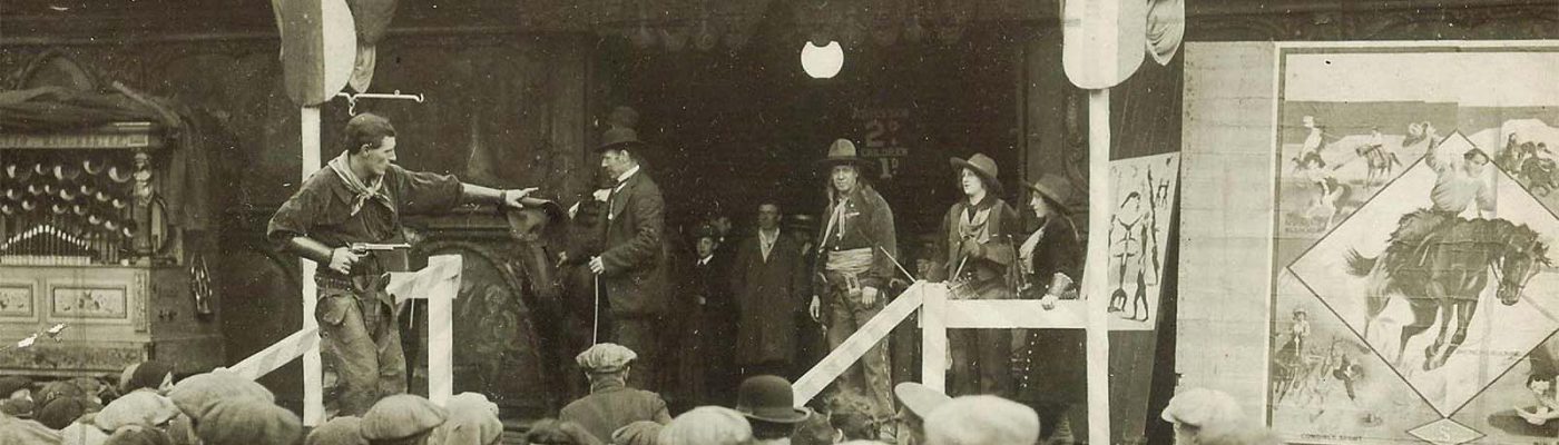 Montana Bill performing live in Broncho Tom's Wild West Show, Vinegarhill (Gallowgate) Fairground, Glasgow, 1915. Courtesy Tom F. Cunningham at snbba.co.uk.