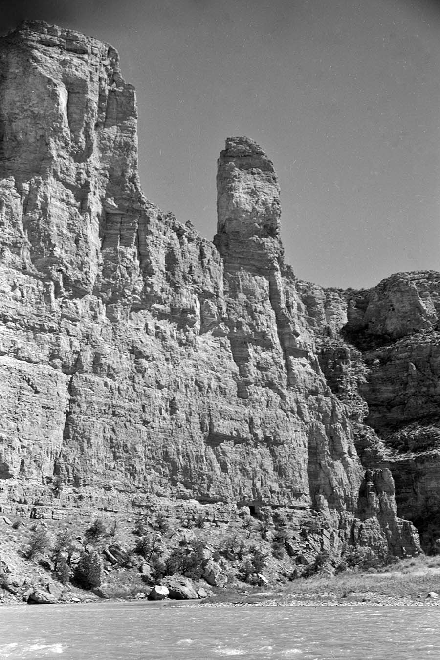 Big Horn Canyon, August 1962. MS 89 Jack Richard Photograph Collection. PN.89.32.5151.12b