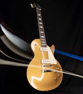 Les Paul guitar - light painting